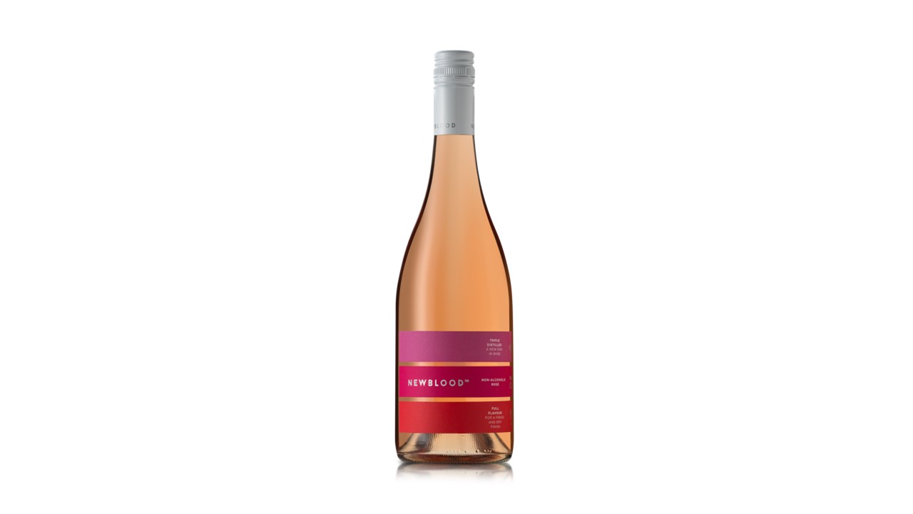 77574 Newblood rose Nugan Estate alcoholvrij 0,75 liter